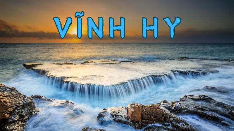 Tour Du Lịch Vĩnh Hy 2 Ngày 1 Đêm – Hành Trình Khám Phá Vẻ Đẹp Hoang Sơ Của Vịnh Vĩnh Hy